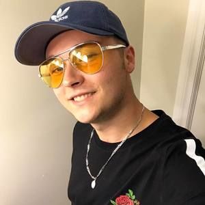 Meet your Posher, Ben